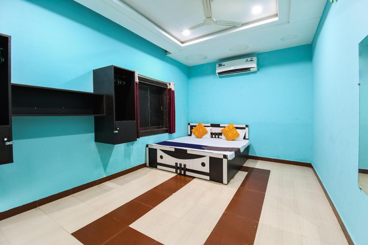 Spot On 67031 Hotel Sangam Palace Raipur  ภายนอก รูปภาพ