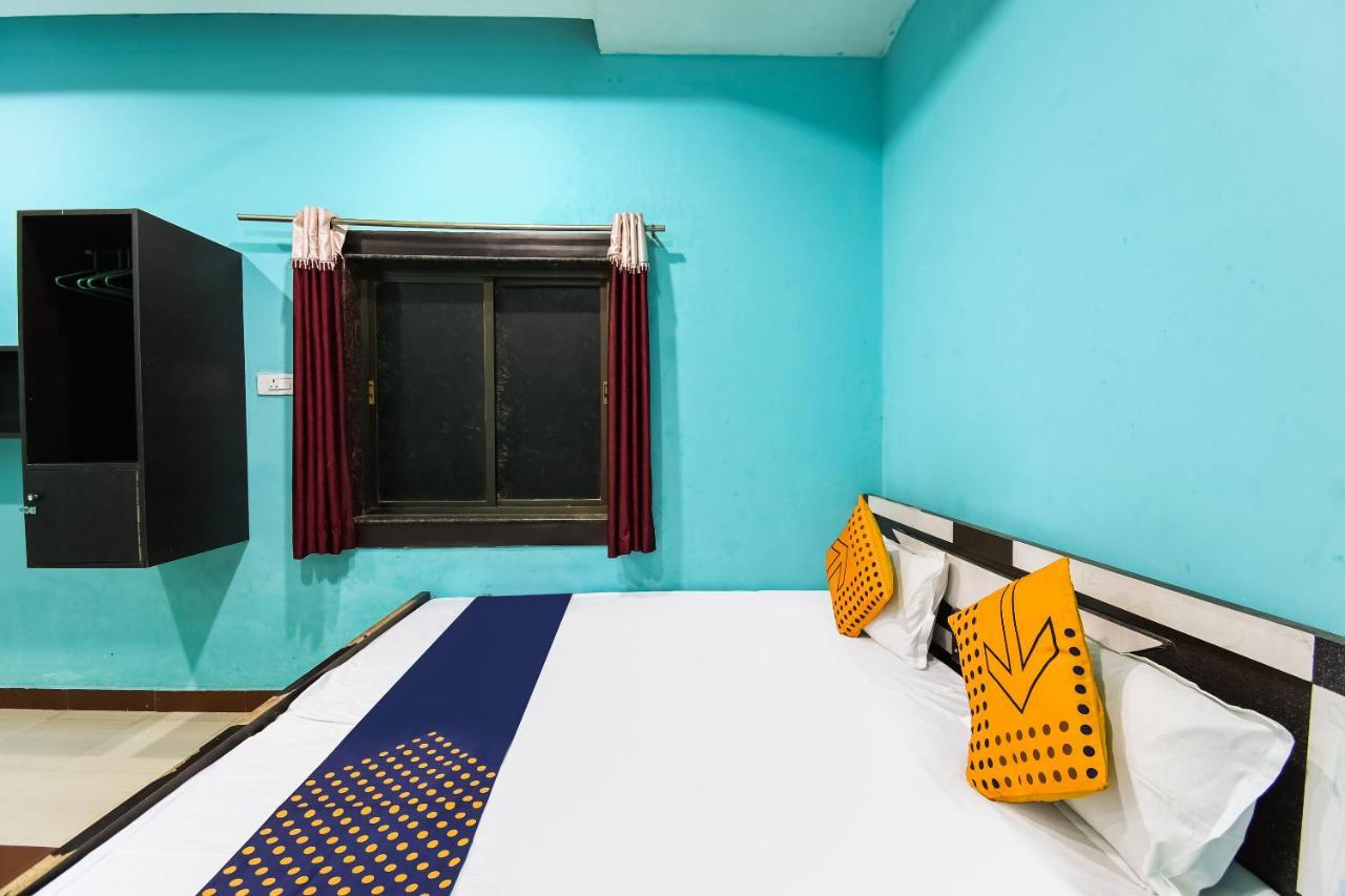 Spot On 67031 Hotel Sangam Palace Raipur  ภายนอก รูปภาพ
